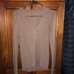 Cut out V-neck sweater